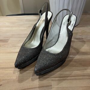 Stuart Weitzman Powershine Crystal Sparkle Colorshift Slingback Formal Heel 38.5